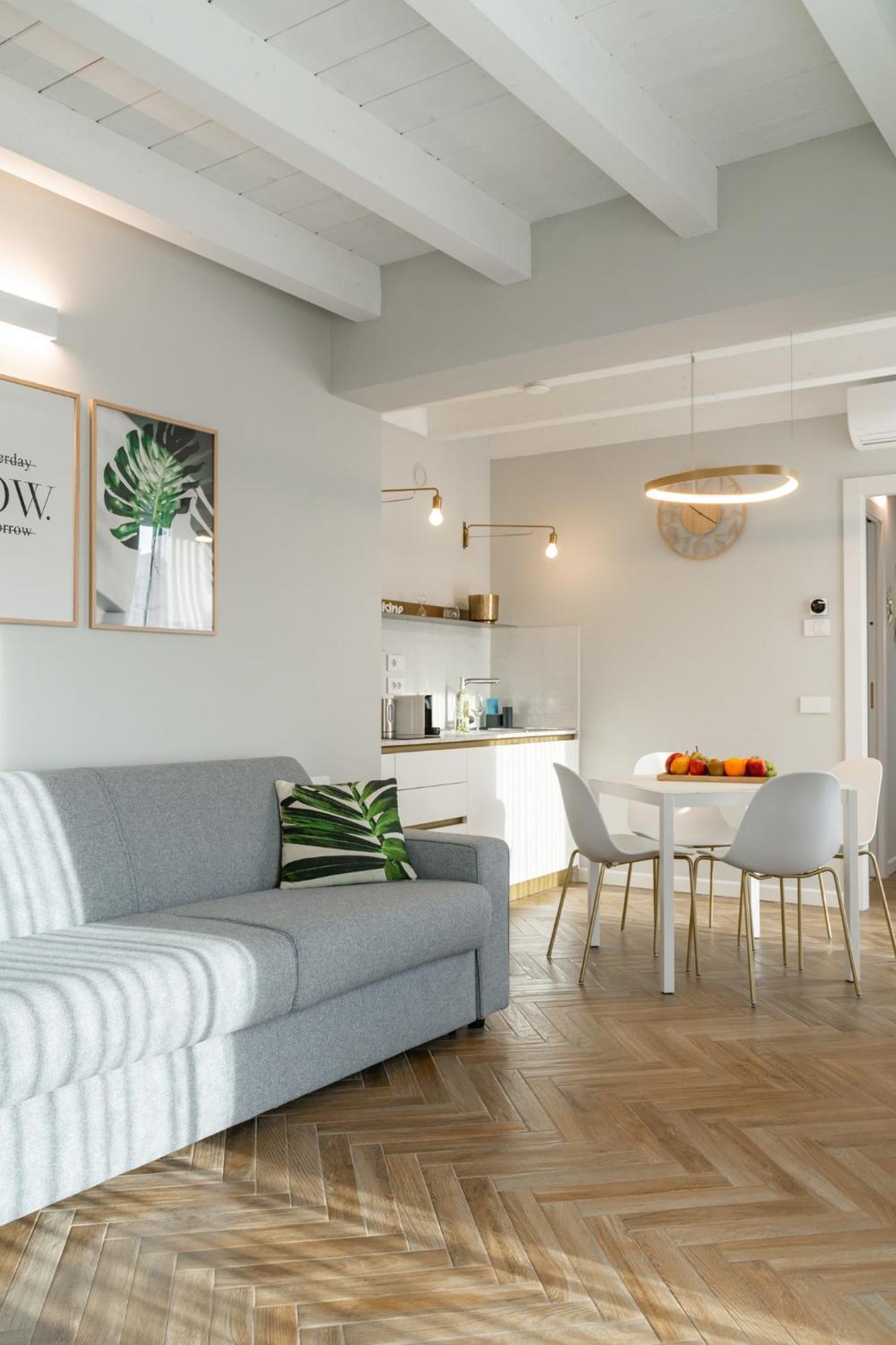 Homethirtyfour Apartmán *